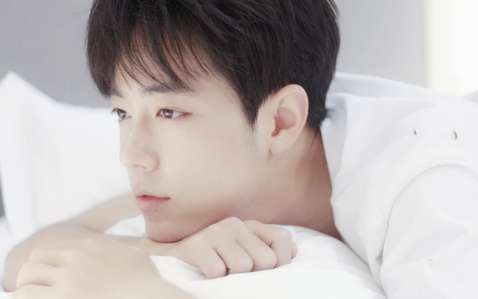 爱游戏官方-富勒姆进攻端多点开花，白百合奋力保级，富勒姆外号叫什么