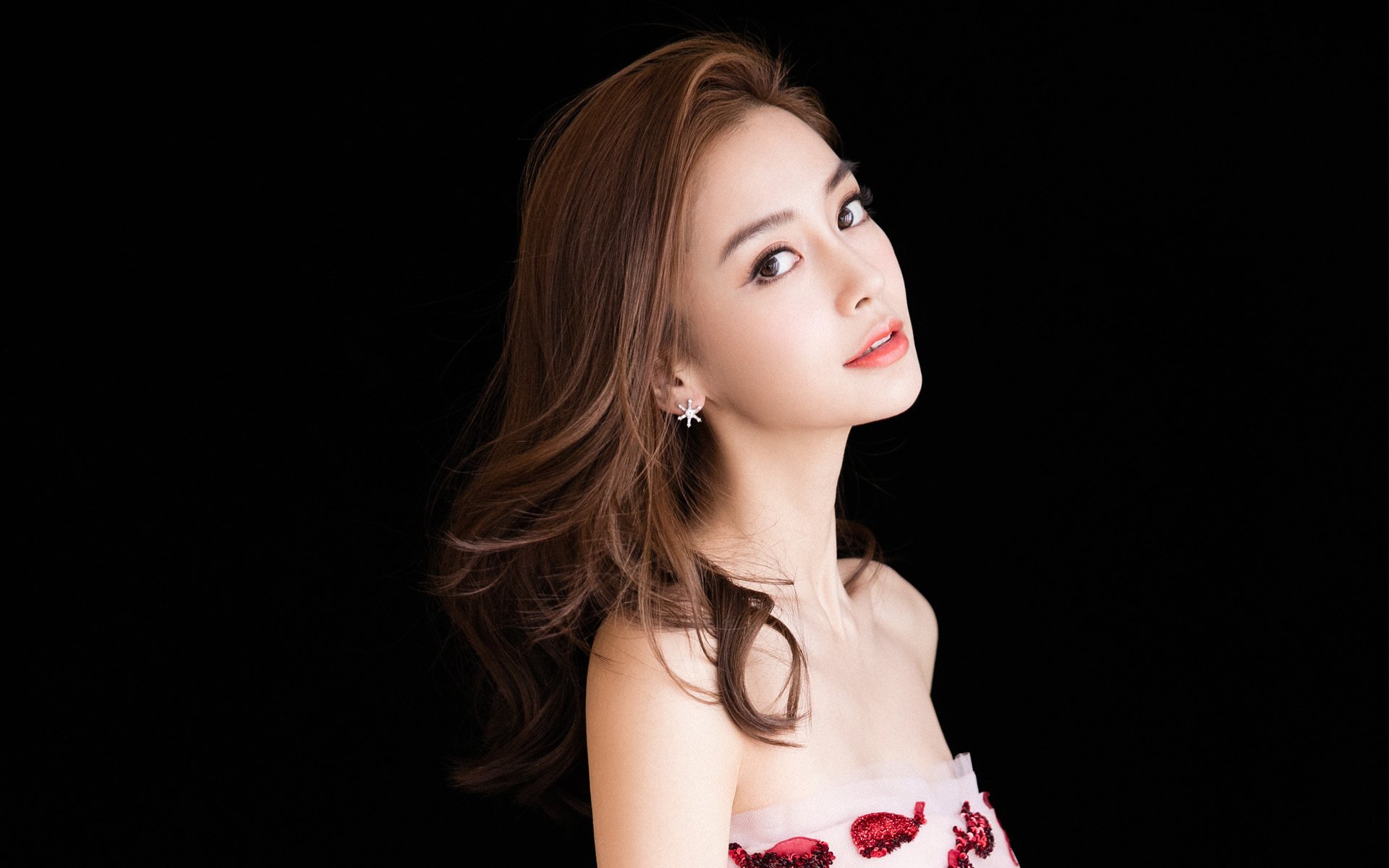 爱游戏体育（AYX）官方APP下载-阿尔萨德迎战广州恒大：谁能笑到最后？，阿尔萨德体育俱乐部