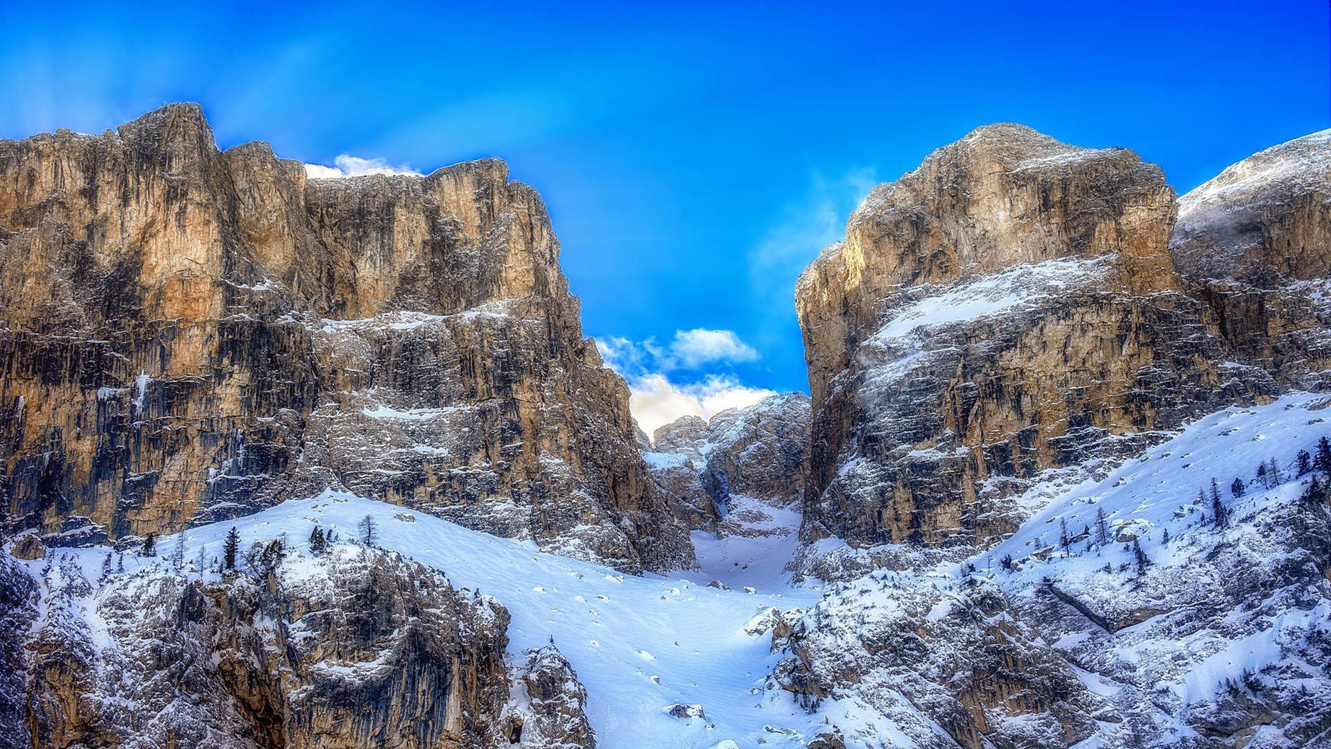 爱游戏-中立代表队B队员默契配合助力冲线